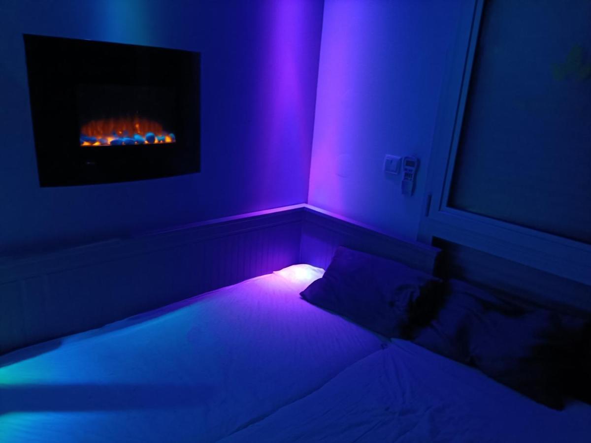 Studette Avec Spa & Jacuzzi 세테 외부 사진